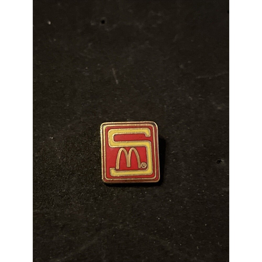 McDonald’s 5 Years Of Service‎ Employee Lapel Hat Pin
